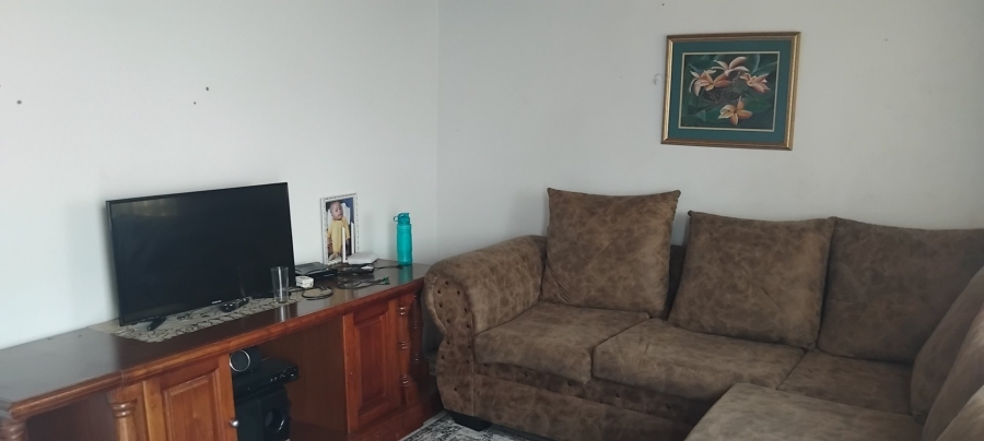 2 Bedroom Property for Sale in Mdantsane Nu 10 Eastern Cape